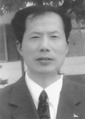 陈勇 