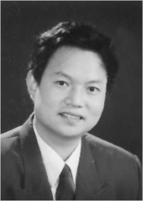 李自国 
