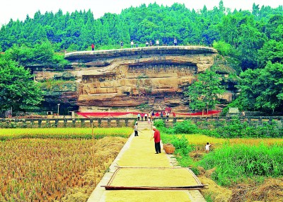 唐代释迦牟尼涅槃图，位于四川省安岳县卧佛镇卧佛院。