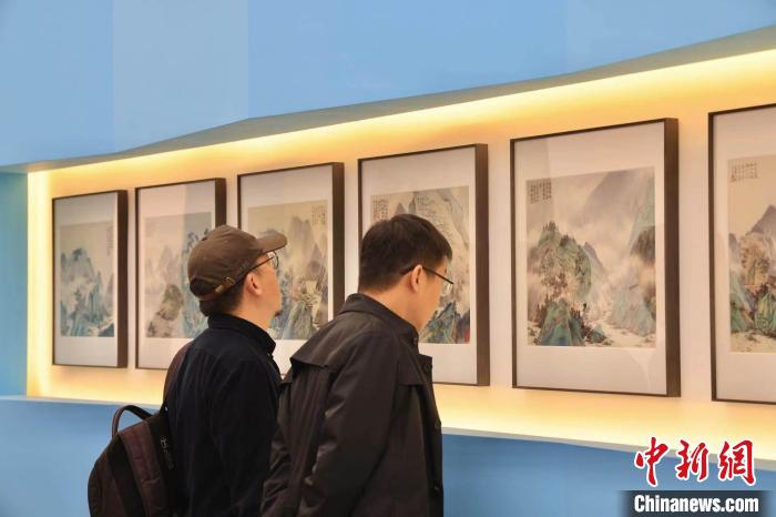 “景·色”——2023当代青绿山水画学术邀请展现场。 主办方供图