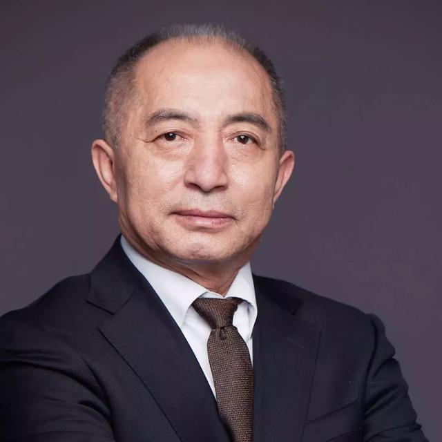 白冰  儿童文学作家、接力出版社总经理